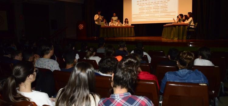 Els alumnes de Fundació Flors ja preparen la fase nacional de la Lliga de Debat