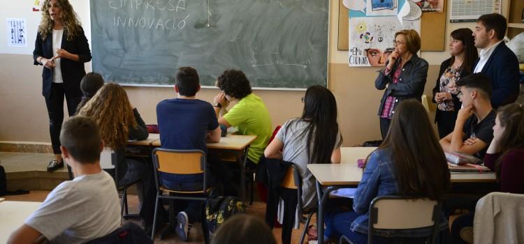 Els alumnes de Carmelites coneixen històries emprenedores d’empreses de la ciutat