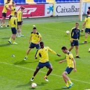 Marcelino s’emporta a tota la plantilla per a certificar el pas a la final de L’Europa League a Anfield