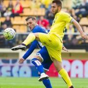 El Villarreal cau derrotat front al Deportivo en el seu últim encontre al Madrigal (0-2)