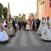 Penyes i entitats socials i culturals realitzen una multitudinària ofrena a Sant Pasqual