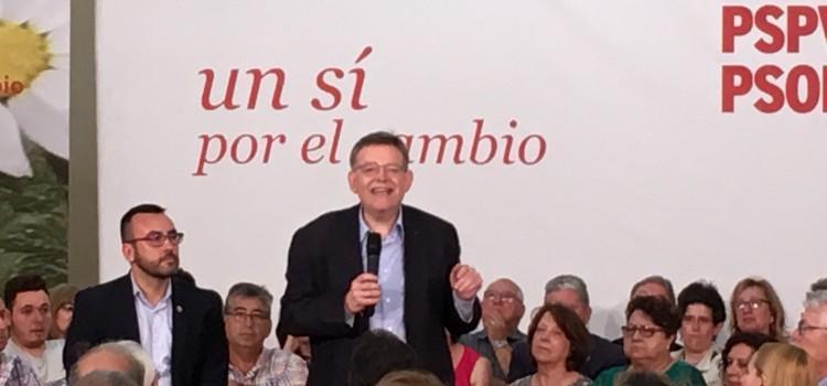 Ximo Puig visita als afiliats del PSPV a Vila-real en un acte electoral multitudinari