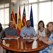 Firmen un conveni amb Adavi per a la promoció d’iniciatives que creen ocupació