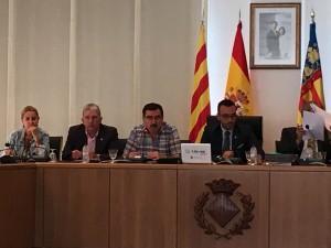 Pleno Vila-real agost colas