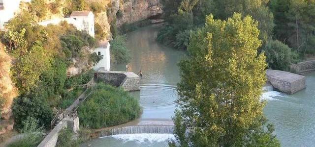 Dotze vídeos en dotze mesos per a reflectir la situació de l’entorn del Millars sota el lema ‘A cagar al riu!’