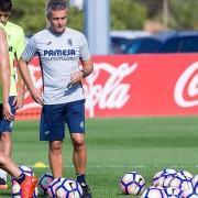 Escribá espera revertir la situació negativa del Villarreal enfront del Alavés