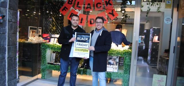 Vila-real ja viu amb intensitat la festa del comerç i del descompte al Black Friday