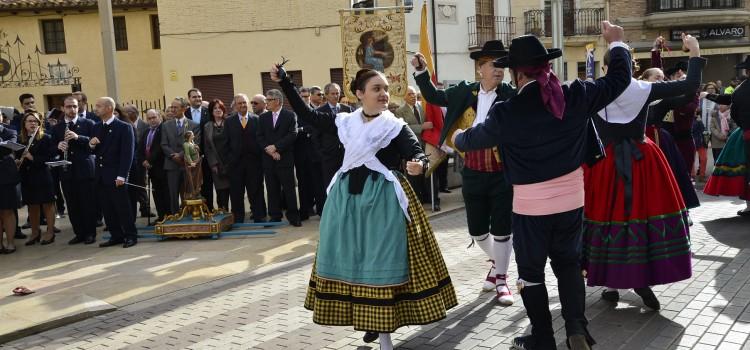 Vila-real surt al carrer per celebrar amb força la festa de Santa Cecília en honor als músics