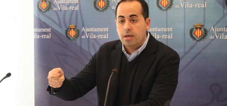 El PP acusa a l’alcalde Benlloch de tancar l’any devent desenes de factures a pimes de Vila-real i de fora