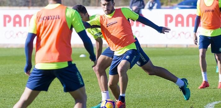 Soriano i Cheryshev es queden fora de la convocatòria per al partit contra el Leganés