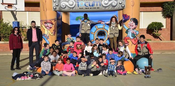 Un centenar de xiquets i xiquetes participen a la segona edició de l’Aplec de Nadal