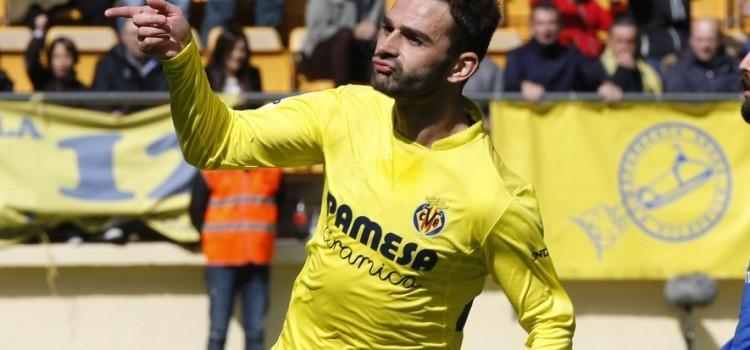 Adrián López tornarà a vestir-se de groguet i és el davanter elegit per el Villarreal