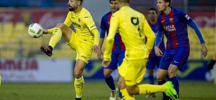 Pau i Carlos Martínez dónen la victòria al Villarreal enfront del líder