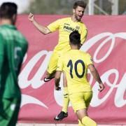 El Villarreal B goleja al Cornellà i olora ja de prop els llocs de Play-off (4-2)