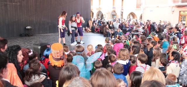 Xana Teatre anima el carnestoltes escolar a la Plaça Major amb l’espectacle ‘A l’abordatge’