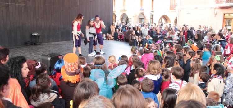 Xana Teatre anima el carnestoltes escolar a la Plaça Major amb l’espectacle ‘A l’abordatge’