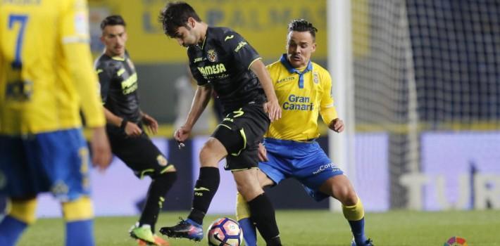 El gol matiner del rival i l’expulsió de Víctor Ruiz condicionen als grocs en l’Insular (1-0)
