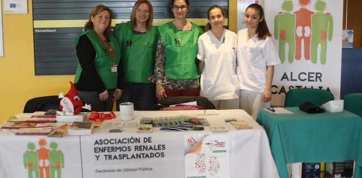 La Plana celebra junt amb Alcer Castàlia el Dia Mundial del Renyó amb una taula informativa 