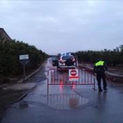Les pluges obliguen a tancar els camins d’accés al Barranc de Ratils i al Riu Sec