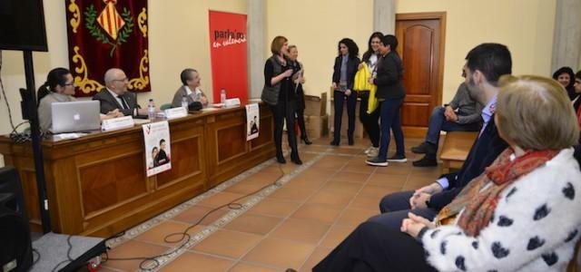 La Casa dels Mundina acull la presentació de les 32 parelles del Voluntariat pel Valencià 