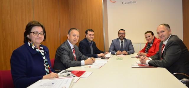 Benlloch i Ochando es reuneixen amb la Cambra de Comerç de Castelló per a donar un nou impuls als vivers locals
