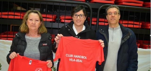 L’equip d’handbol presenta ‘El CH Vila-real obri fronteres’ per a les famílies acollides