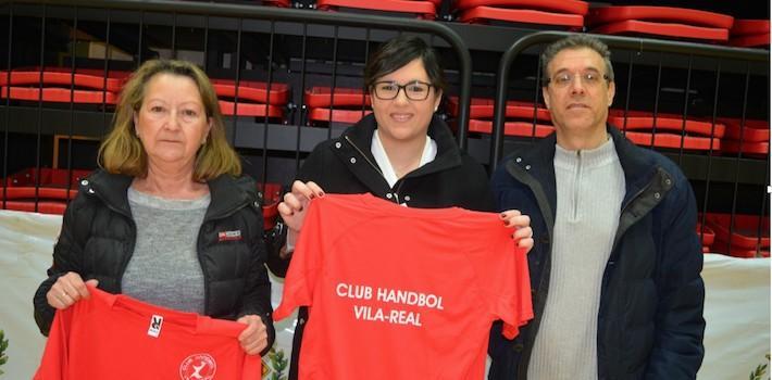 L’equip d’handbol presenta ‘El CH Vila-real obri fronteres’ per a les famílies acollides