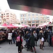 La plaça Major es convertirà en un centre comercial a l’aire lliure el diumenge amb la cinquena Fira Outlet