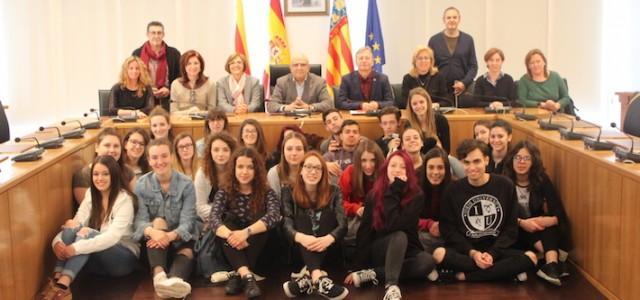 Arriben a Vila-real els 25 estudiants italians de Sacile en el primer intercanvi realitzat amb l’IES Francesc Tàrrega