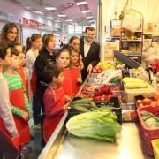 El Mercat Central acull la primera sessió del Taller de cuina amb Sheila Llop