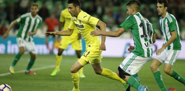 Un gol d’Adrián López serveix perquè el Villarreal trenque la mala ratxa en el camp del Betis (0-1)