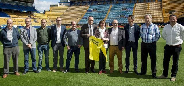 L’afició groga vibra amb la iniciativa Endavant Els Ports abans i durant el partit contra l’Eibar