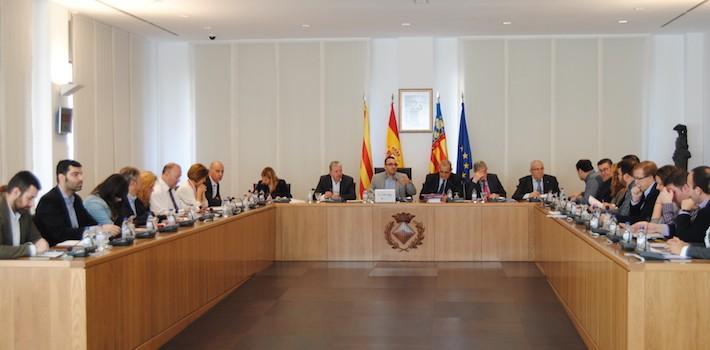 El Ple aprova per unanimitat regular sistemes d’evacuació per millorar la seguretat en l’Estadi de la Ceràmica