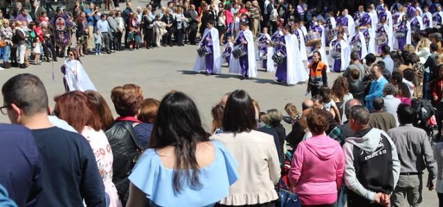 Vila-real vibra amb la Tamborada del Diumenge de Rams i s’apropa més als plats forts de la Setmana Santa