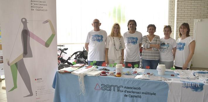 Vila-real es banya per l’esclerosi múltiple en una solidària jornada 