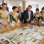 Sant Pasqual acull una mostra de cartells de les portades dels programes de les festes patronals