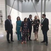 El conseller Climent visita Porcelonosa per a conèixer els avanços tecnològics de la indústria ceràmica local