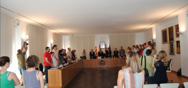 Vila-real aprova la incorporació de romanents en un ple que ha guardat un minut de silenci per Pasqual Batalla