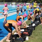 El Termet acull el 2n Aquatló escolar amb la participació de 300 xiquets i xiquetes