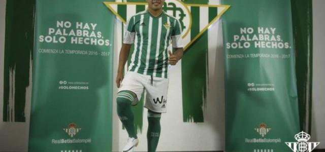 Villarreal i Betis tractaran el futur de Nahuel Leiva, al que no vol l’esquadra verd-i-blanca