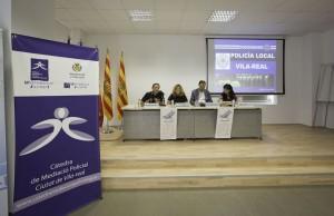 Curs 2	Mediació policial. La mirada de l'altre	Diálogos con la Administración de Justicia	"La ponència inaugural no la donarà la persona que teniem prevista, seran les dos jutgesses de Vila-real que fan derivacions a la mateixa hora el mateix dia.  Es tracta d'Amparo Salom Lucas i Mª Luisa Llambés Sánchez."	Prefectura Policia Local Vila-real/Menador