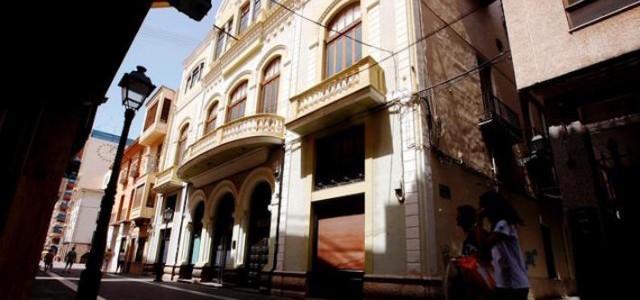 Benlloch i Puig signen l’assignació del Fons Feder per a rehabilitar el Gran Casino i teatre Tagoba 
