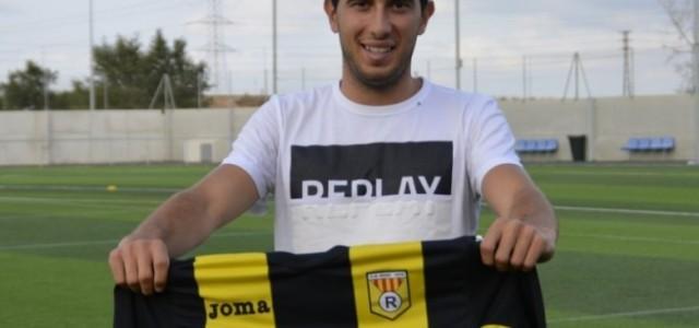 El migcampista de Vila-real Charly Meseguer es converteix en nou futbolista del Roda