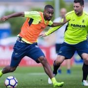 La primera plantilla del Villarreal tornarà al treball amb les primeres proves mèdiques