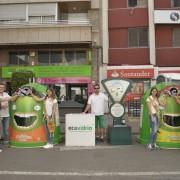 La campanya de reciclatge de vidre per a penyes fa la seua primera parada dins les festes de la Mare de Déu de Gràcia