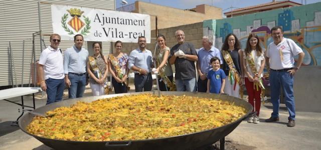 La ciutat celebra la Festa de la Tercera Edat amb una paella monumental i un ball amb orquestra per als seus majors