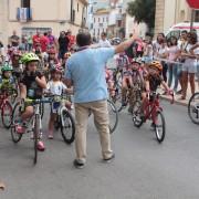 Els més menuts prenen els carrers amb la carrera d’escoles ciclistes V Memorial Jofre Grau