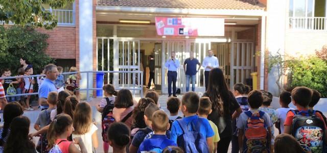 Les classes han començat avui per a de 7.500 alumnes d’educació infantil, primària i secundària 