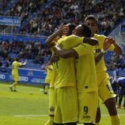 L’efectivitat del Villarreal, letal per a doblegar a l’Alabès en Mendizorroza (0-3)