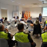 La Policia Local cursa una taller per a millorar les habilitats socials i d’atenció al públic